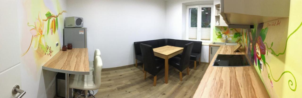 Attraktive Ferienwohnung Am Rande Von Leipzig An Der A14 Taucha Exterior photo