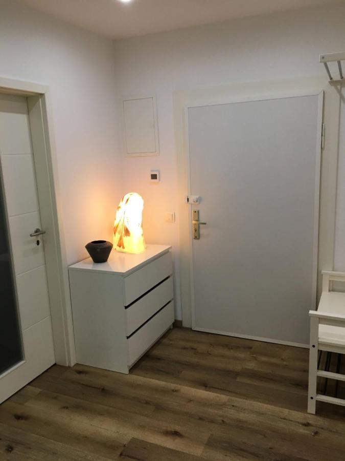 Attraktive Ferienwohnung Am Rande Von Leipzig An Der A14 Taucha Exterior photo